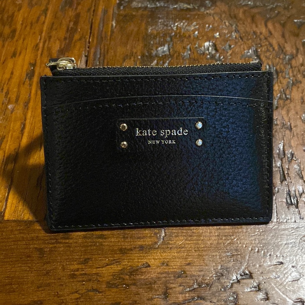 NWOT Kate Spade Authentic Patent Pebble Leather Small Black Wallet Cardholder
